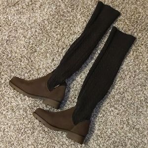 Muk luks sweater boots, brown, size 8